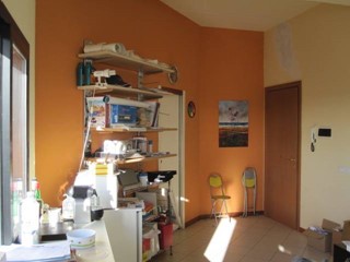 Attività commerciale in Vendita a Calci, 65'000€, 70 m²