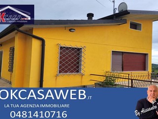 Casa Indipendente in Vendita a Cavaion Veronese, 237 m²