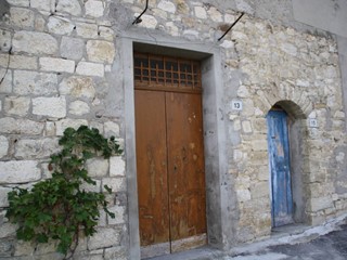 Casa Semi Indipendente in Vendita a Dogliola, 50'000€, 170 m²