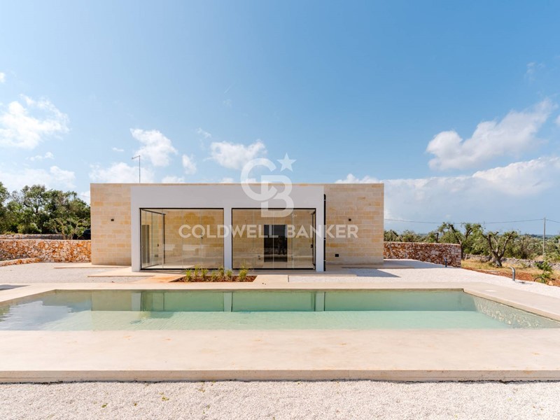 Villa in Vendita a Ostuni, 590'000€, 80 m²