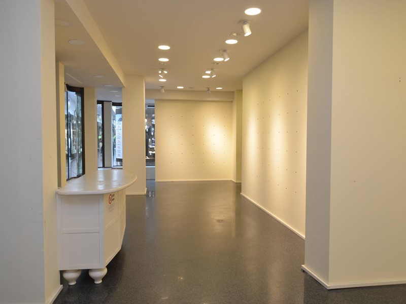 Immobile commerciale in Affitto a Lecco, 3'350€, 80 m²