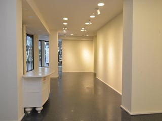 Immobile commerciale in Affitto a Lecco, 3'350€, 80 m²