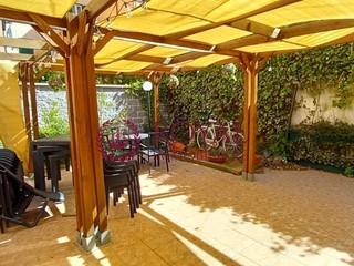 Immobile commerciale in Affitto a Livorno, 1'300€, 80 m²