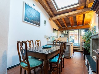 Appartamento in Vendita a Lerici, 540'000&euro;, 131 m²