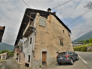 Casa Indipendente in Vendita a Valchiusa, 45'000€, 135 m²
