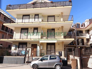 Trilocale in Vendita a San Nicola la Strada, 79'000€, 90 m²