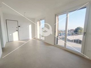 Trilocale in Vendita a Loano, 295'000&euro;, 70 m²