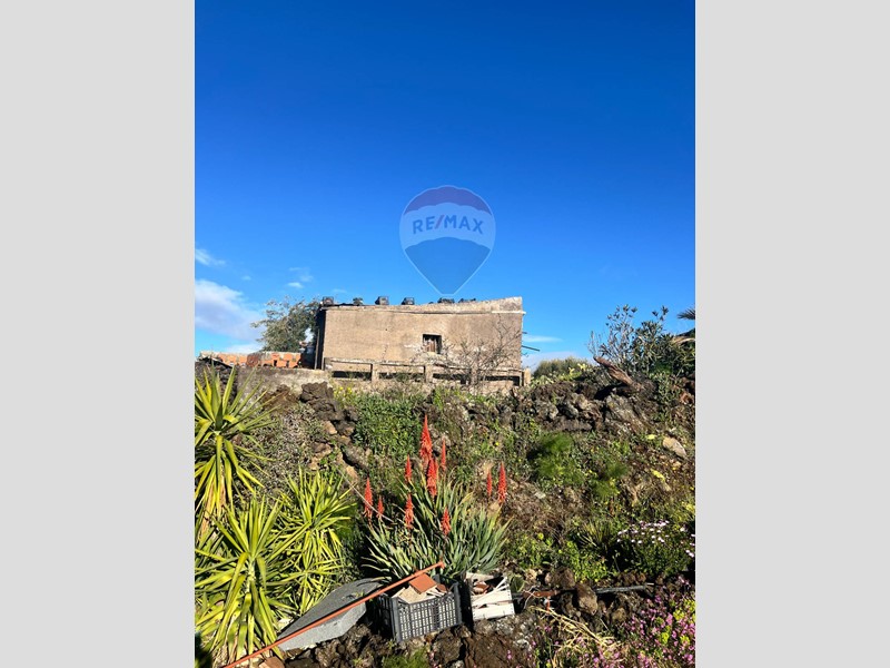 Terreno agricolo in Vendita a Ragalna, 35'000&euro;, 5500 m²