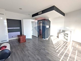 Immobile commerciale in Affitto a Moriago della Battaglia, 600€, 86 m²