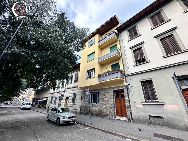 Trilocale in Vendita a Firenze, 358'000€, 70 m²