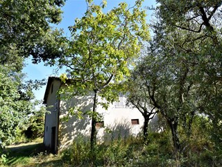 Rustico in Vendita a Magliano di Tenna, 197'000€, 250 m²