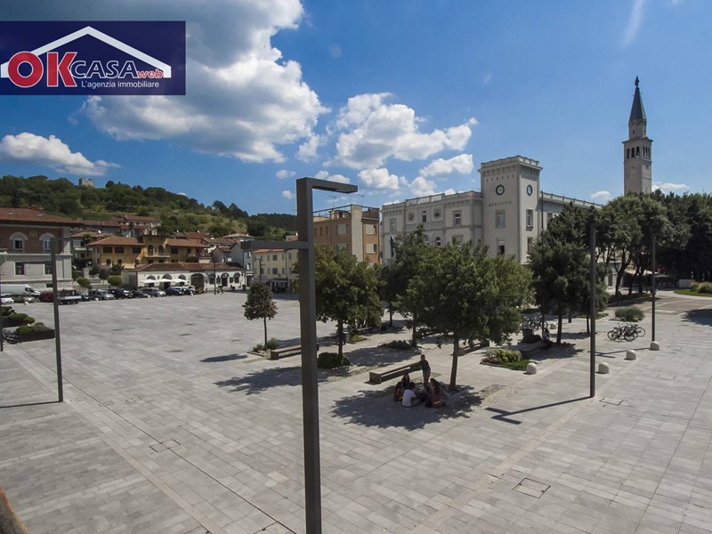 Appartamento in Vendita a Monfalcone, 290'000€, 450 m²