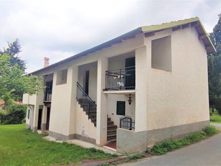 Rustico in Vendita a Giusvalla, 69'000€, 100 m²