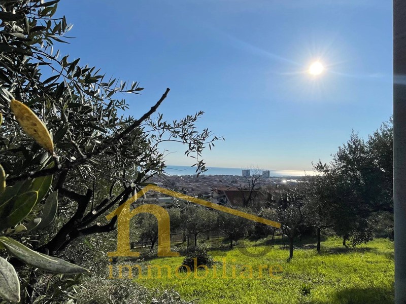 Terreno edificabile in Vendita a Silvi, 100'000€, 1000 m²