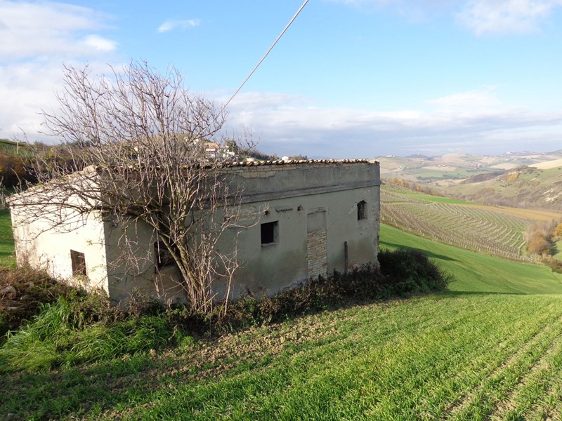 Rustico in Vendita a Cossignano, 39'000€, 85 m²