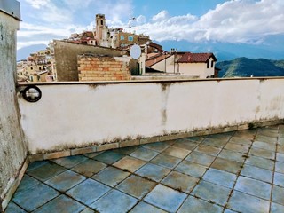 Appartamento in Vendita a Perinaldo, 138'000€, 150 m²