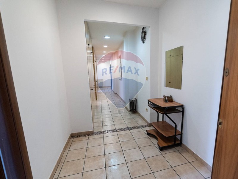 Appartamento in Vendita a Catania, 230'000&euro;, 151 m²