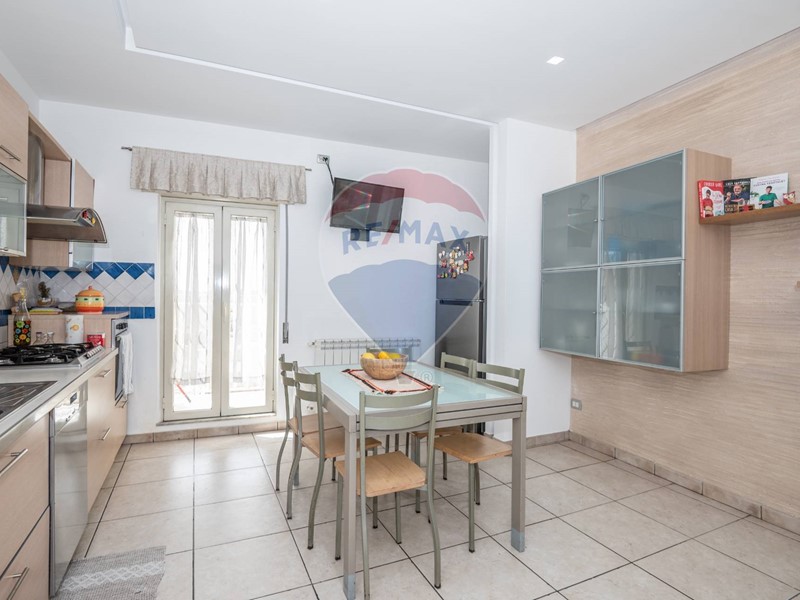 Casa Indipendente in Vendita a Caltagirone, 45'000€, 77 m²