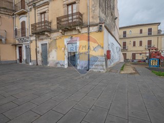 Immobile commerciale in Affitto a Grammichele, 400€, 43 m²