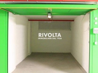 Box in Vendita a Roma, 85'000€, 18 m²
