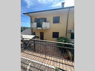 Villetta a schiera in Vendita a Giungano, 145'000&euro;, 122 m²