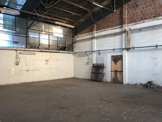 Attività commerciale in Vendita a San Giuliano Terme, 605'000€, 3000 m²