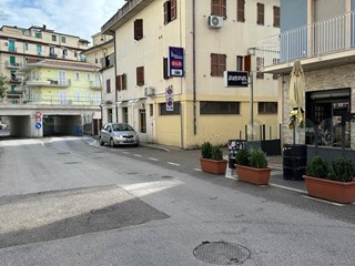 Attività commerciale in Vendita a San Benedetto del Tronto, 30'000€, 90 m²