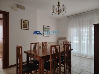 Trilocale in Vendita a Alba Adriatica, 185'000€, 150 m²