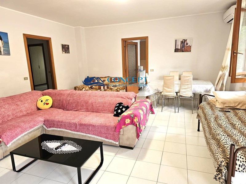 Quadrilocale in Vendita a Martinsicuro, 135'000€, 150 m²