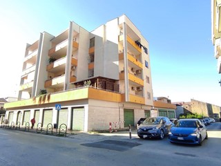 Appartamento in Vendita a Maddaloni, 195'000€, 180 m²
