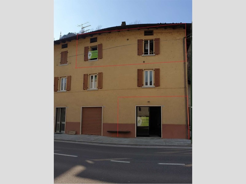 Appartamento in Vendita a Bagolino, 104'000€, 170 m²