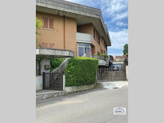 Villetta a schiera in Vendita a San Salvatore Monferrato, 159'000€, 172 m²