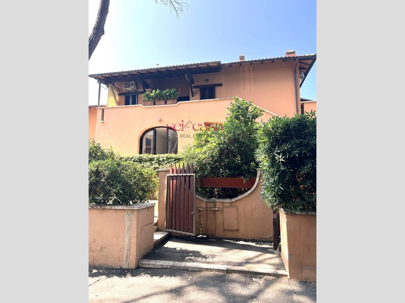 Casa Indipendente in Vendita a Castiglione della Pescaia, 680'000€, 160 m²