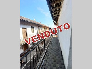 Trilocale in Vendita a Fara Gera d'Adda, 75'000&euro;, 90 m²
