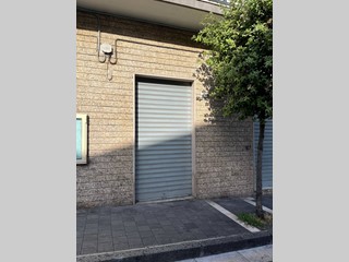 Immobile commerciale in Affitto a Ottaviano, 330€, 30 m²