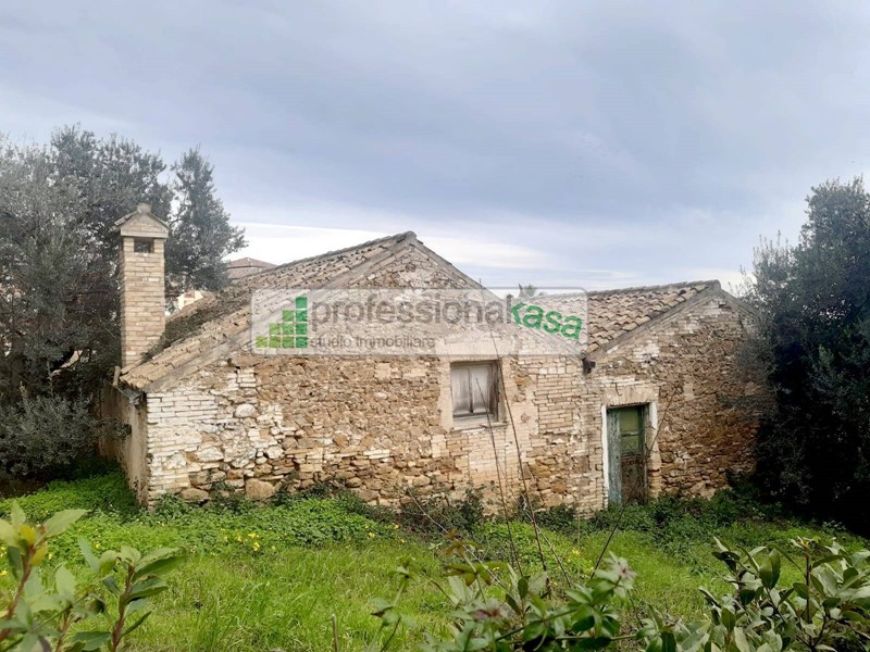 Casa Indipendente in Vendita a Vasto, 180'000&euro;, 150 m²
