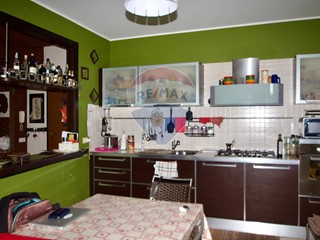 Appartamento in Vendita a Bronte, 146'000€, 120 m²