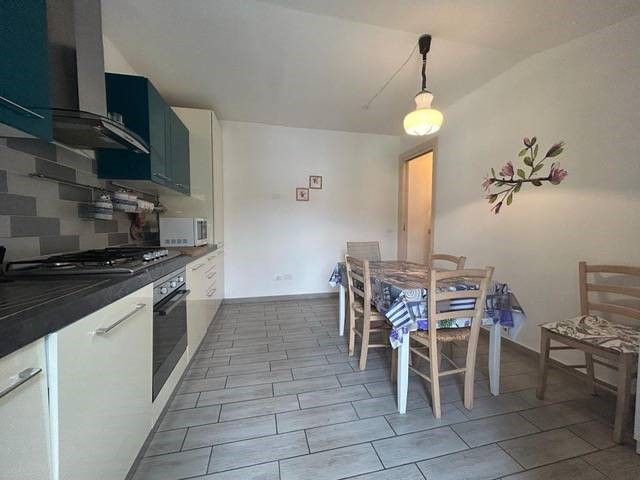 Appartamento in Vendita a Savona, 219'000€, 90 m²