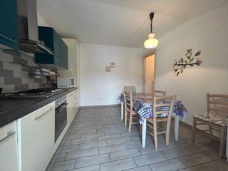 Appartamento in Vendita a Savona, 219'000€, 90 m²