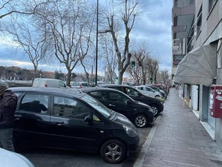 Immobile commerciale in Affitto a Savona, 550€, 50 m²