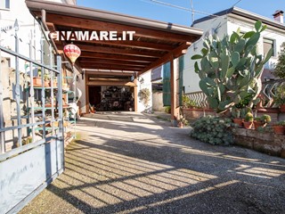 Villetta a schiera in Vendita a Codigoro, 65'000€, 80 m²