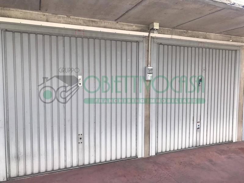 Box in Vendita a Corsico, 11'000€, 14 m²