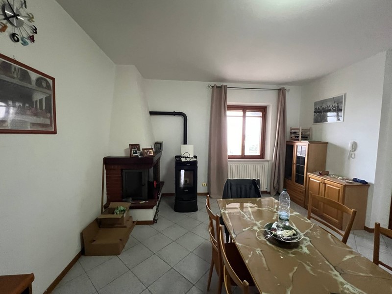 Quadrilocale in Vendita a Monterubbiano, 120'000€, 120 m²