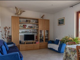 Appartamento in Vendita a Monterubbiano, 158'000€, 180 m²