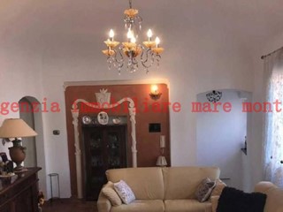 Villetta a schiera in Vendita a Quiliano, 285'000€, 145 m²
