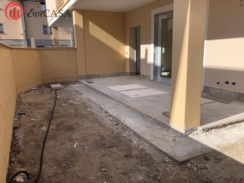 Villa in Vendita a Ladispoli, 250'000€, 90 m²