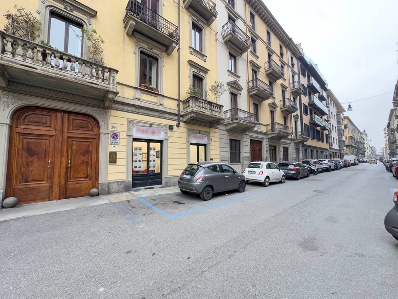 Attività commerciale in Vendita a Torino, 44'000€, 20 m²