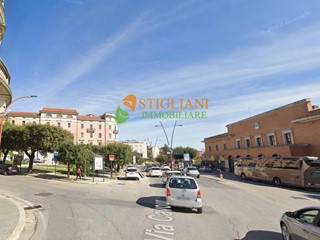 Immobile commerciale in Vendita a Campobasso, 180'000€, 100 m²