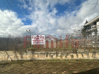 Terreno agricolo in Vendita a Quadrelle, 200'000€, 5700 m²