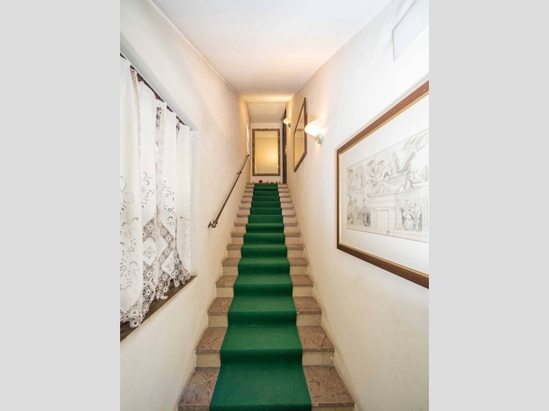 Appartamento in Vendita a Feltre, 495'000€, 400 m²